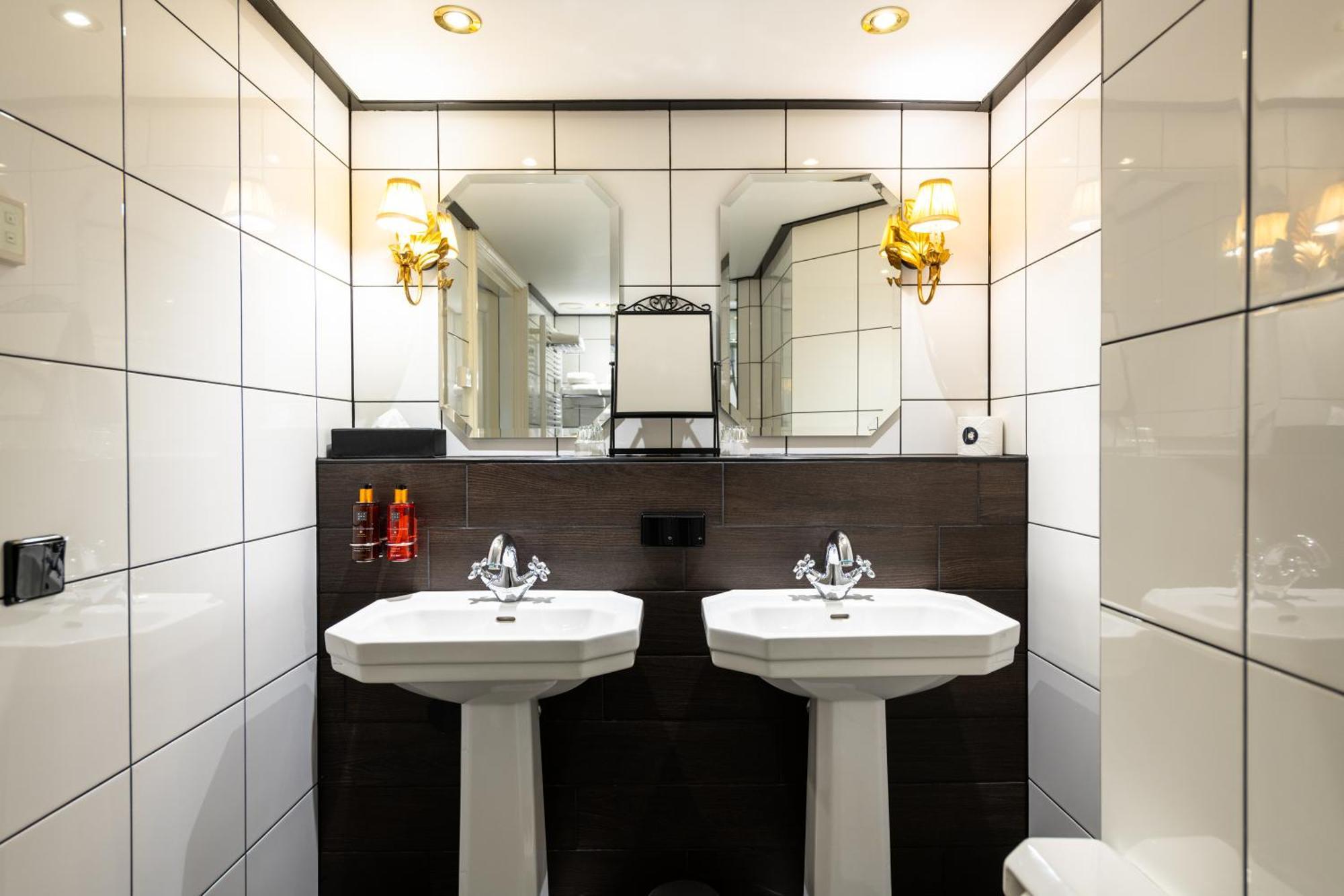 Grand Boutique Hotel-Restaurant Huis Vermeer Deventer Zimmer foto